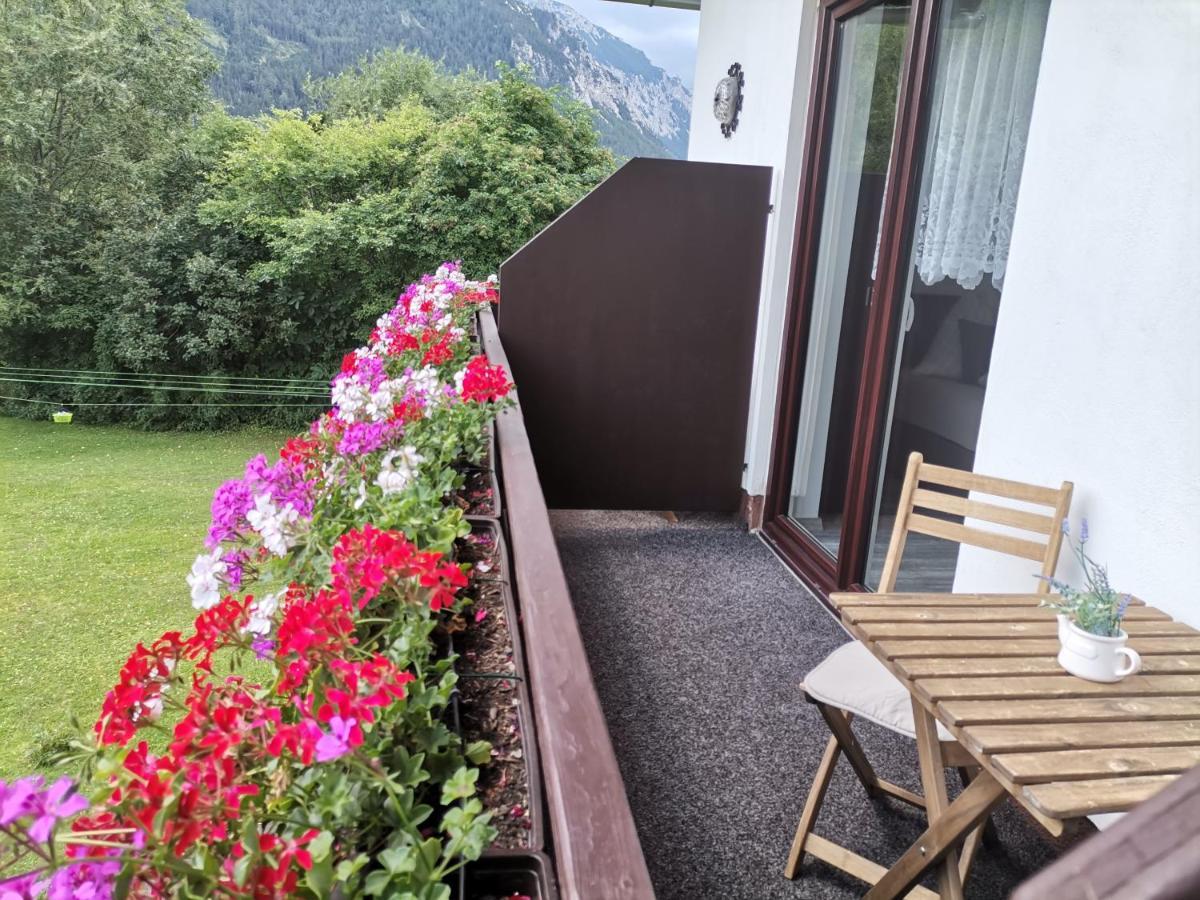 Haus Bergblick Fruehstueckspension Oberort Exteriér fotografie