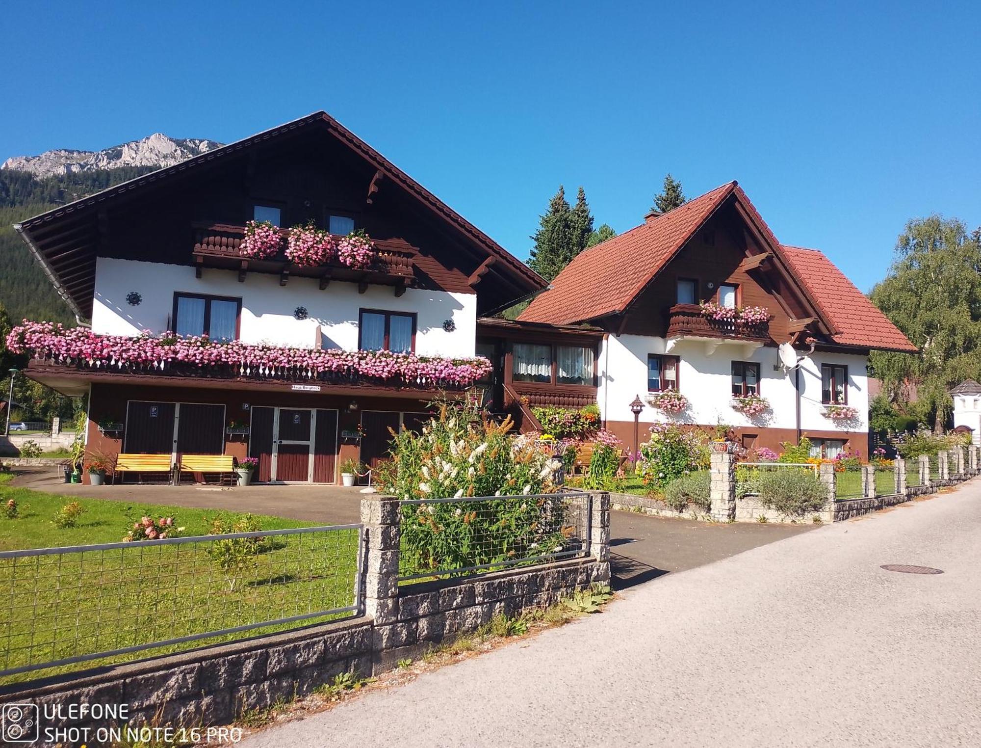 Haus Bergblick Fruehstueckspension Oberort Exteriér fotografie